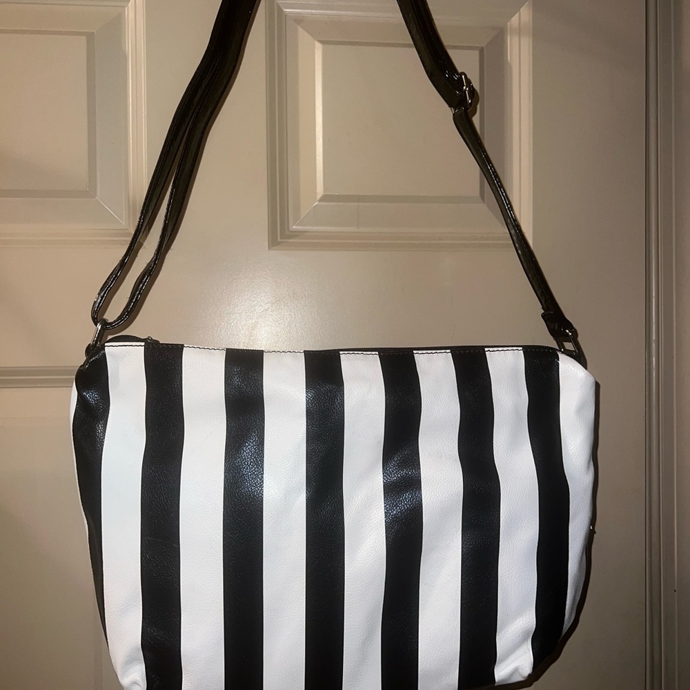Black and White Striped Shoulder Bag